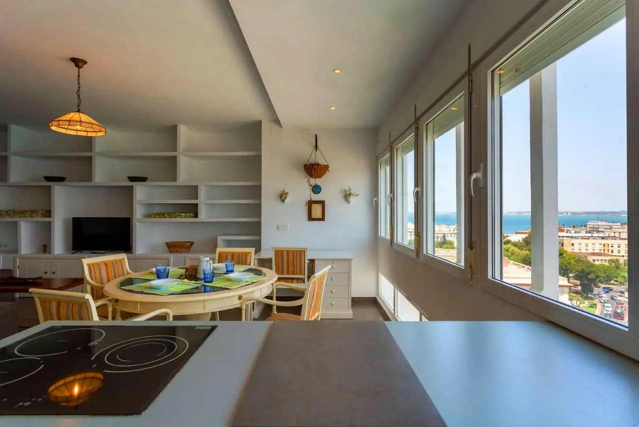 Apartment Cielo Family Home Free Parking By Cadiz4Rentals